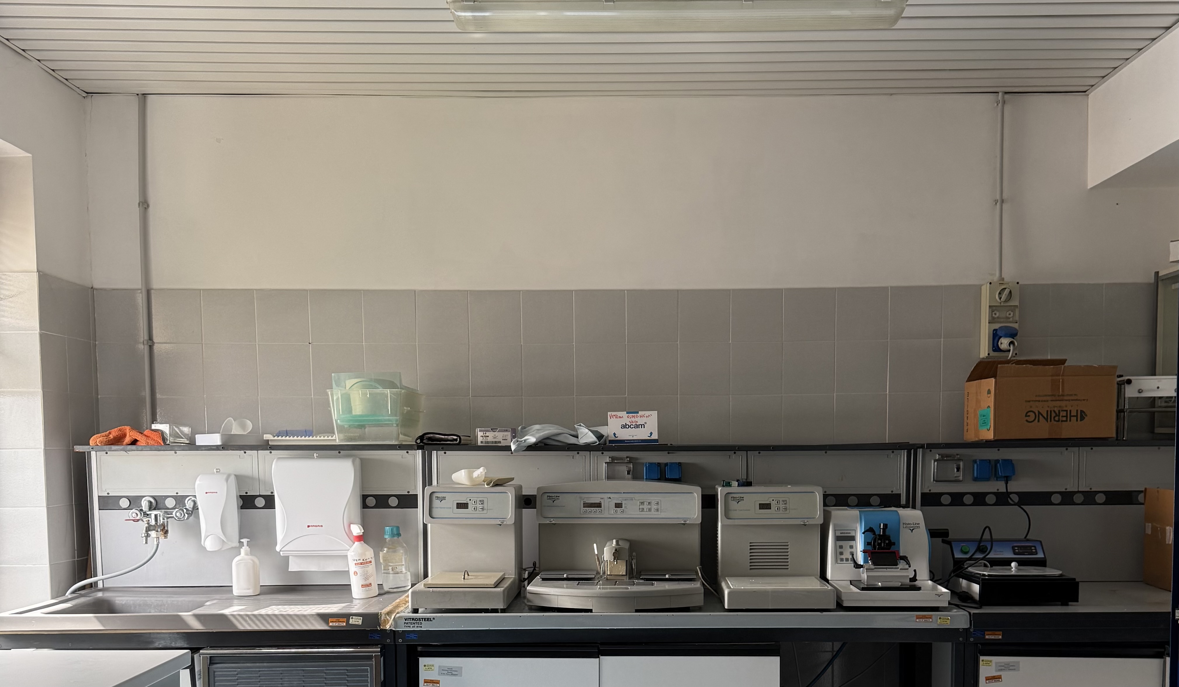 Laboratorio di Farmacologia Molecolare